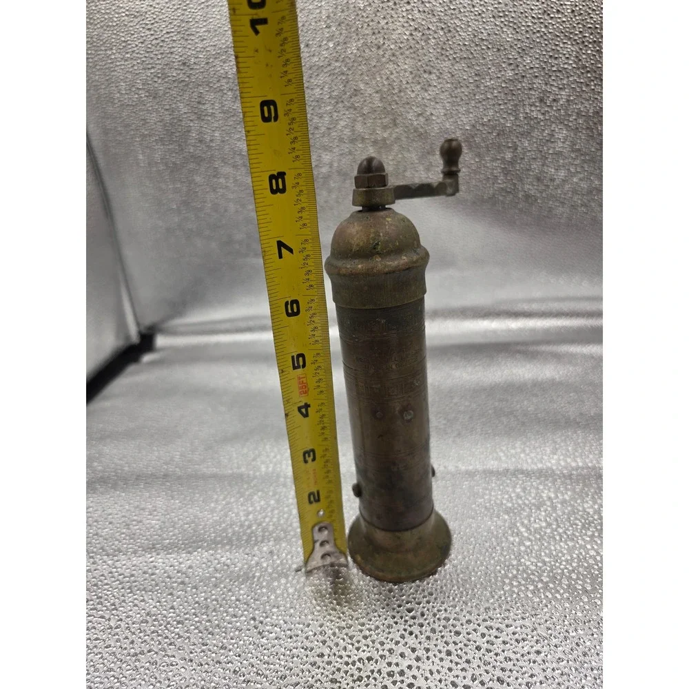 Vintage Atlas Brass Pepper Mill Grinder Made in Greece Hand Crank 8.5 Inch O1